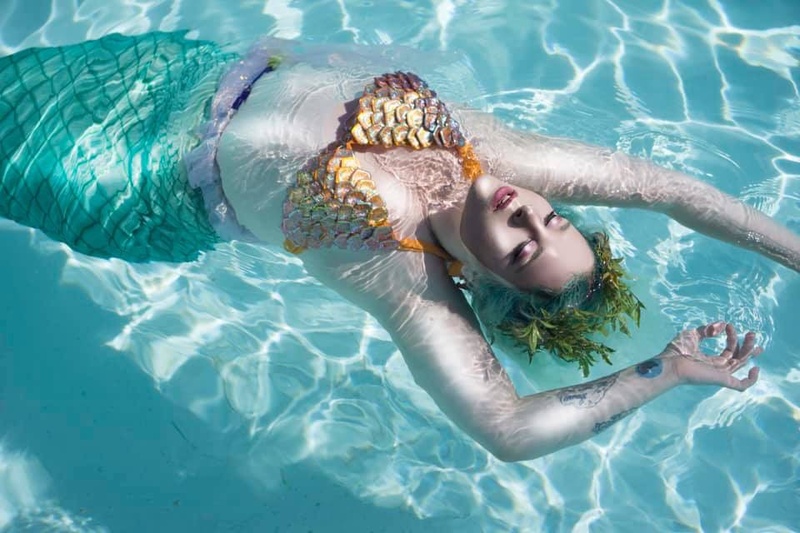 Female model photo shoot of MermaidLuna