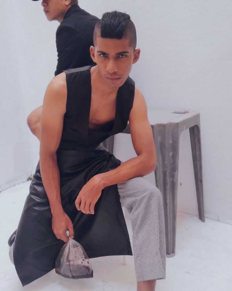 Male model photo shoot of Muhammad Hariz