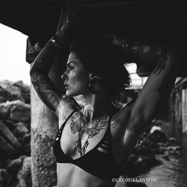 Female model photo shoot of Rowen Reaper