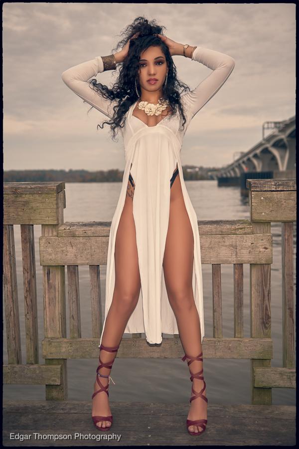 Female model photo shoot of Fatima Elfatih in Virginia Bridge