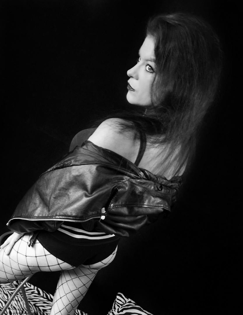 Female model photo shoot of Kimberly A Clark