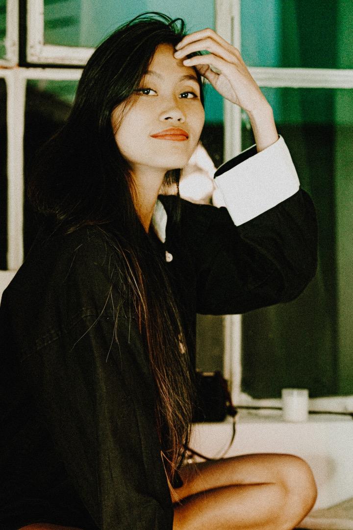 Female model photo shoot of Kua Chan Dai