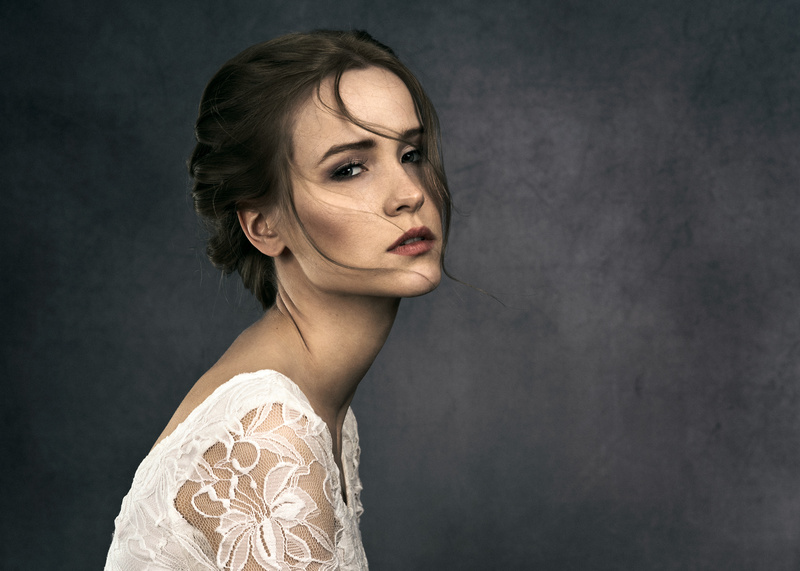 Female model photo shoot of Nina Carrington