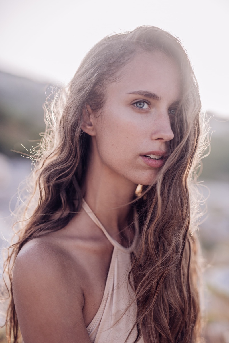 Female model photo shoot of LenkaL