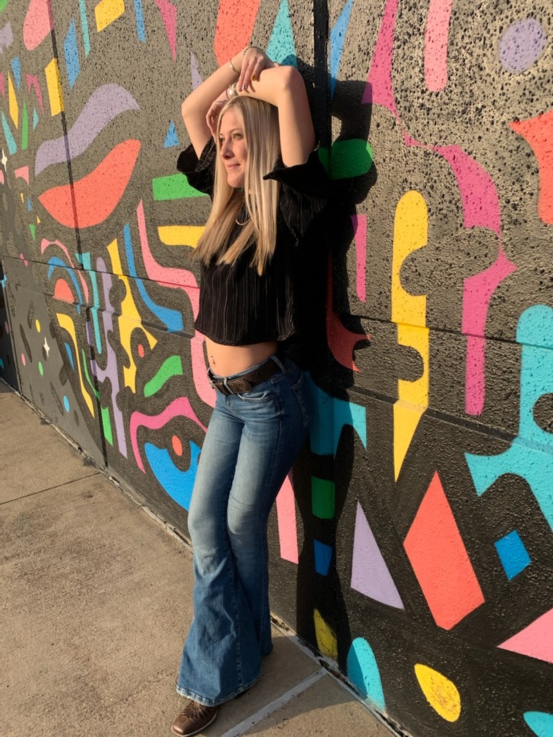 Female model photo shoot of SavannahGideon in Houston