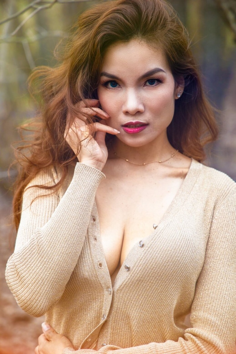 Female model photo shoot of SerenaLaDeesse in Houston