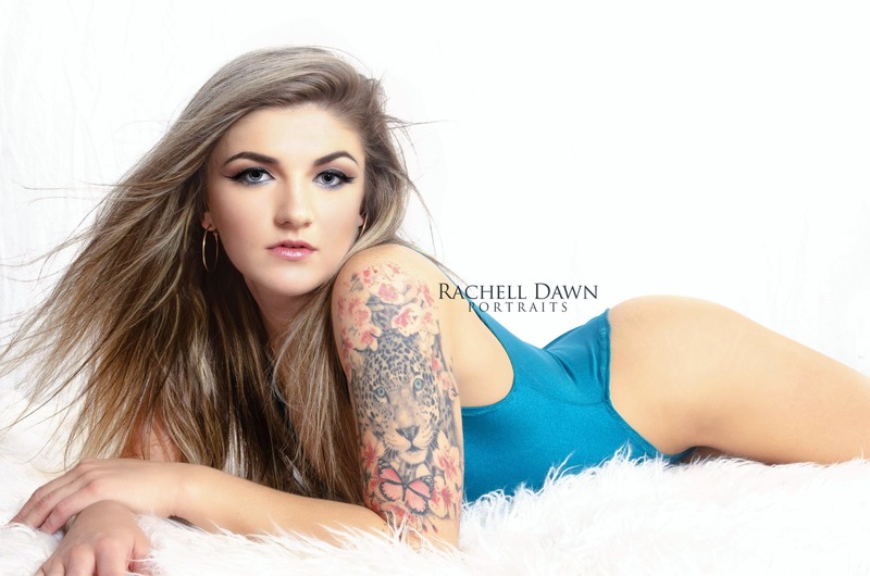 Female model photo shoot of Rachell Dawn