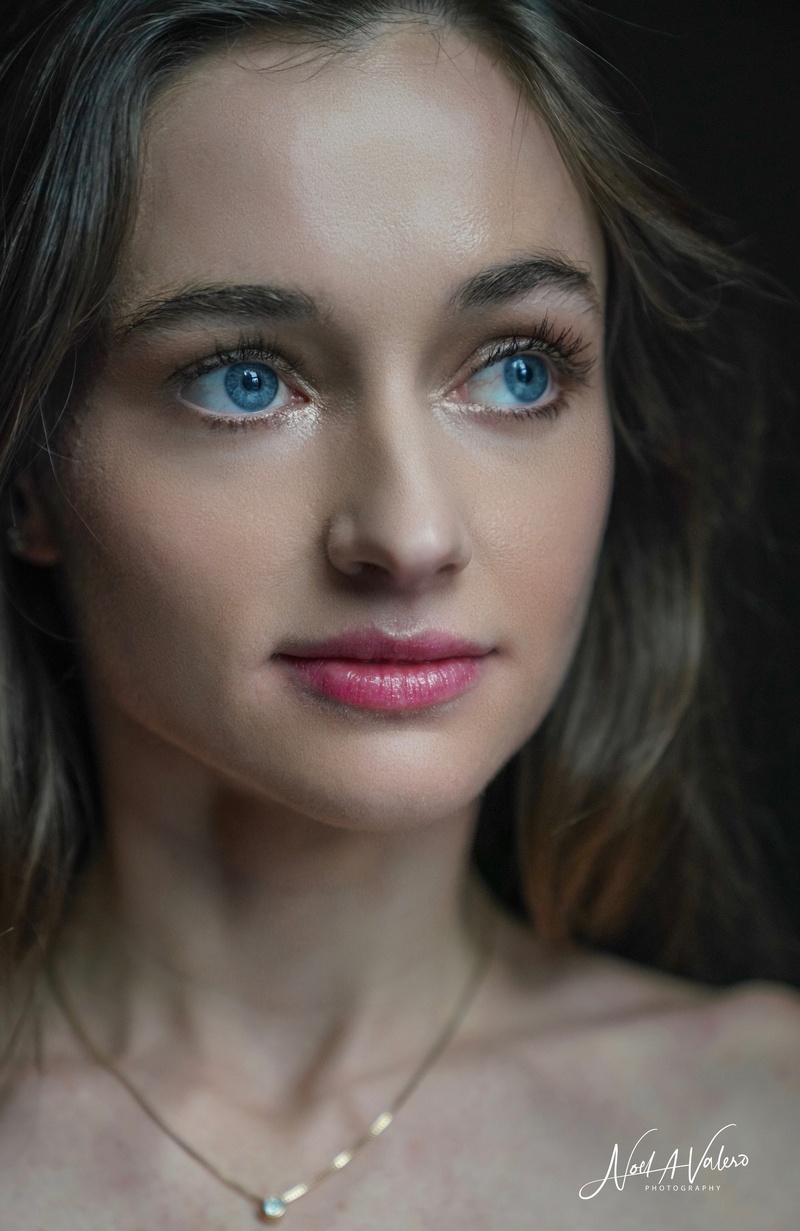 Female model photo shoot of allovera
