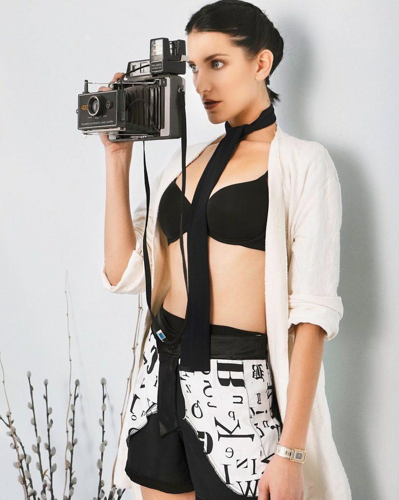Female model photo shoot of christylena