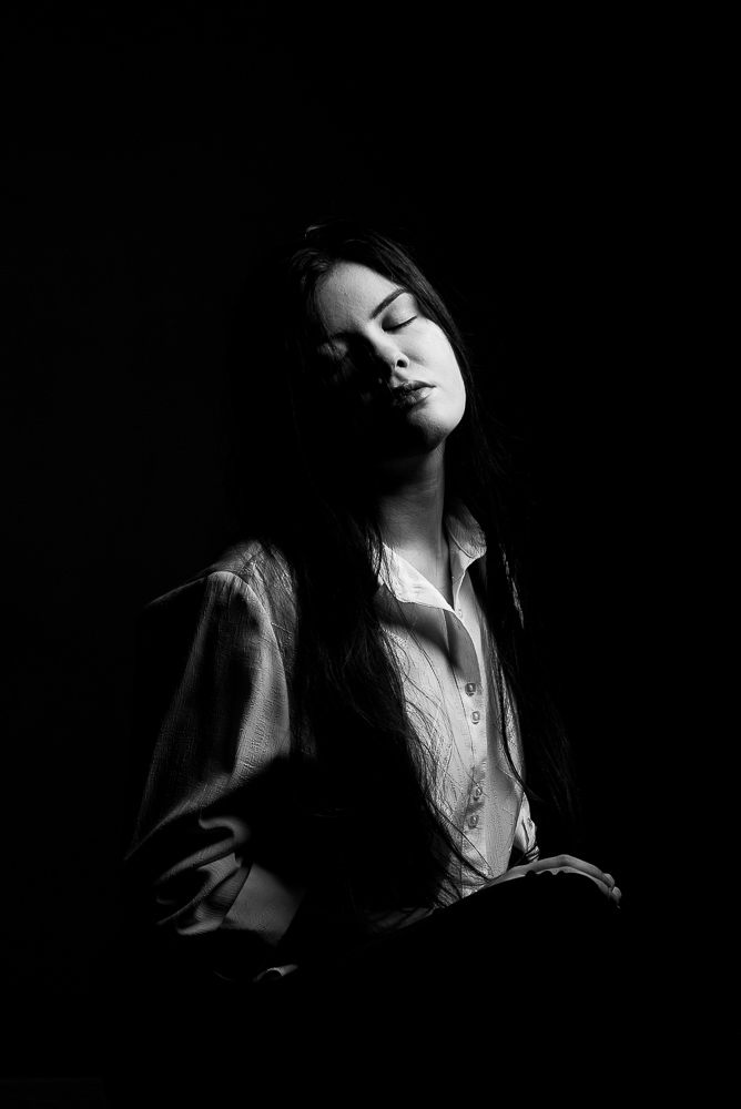 Female model photo shoot of henryka_glow in Lissone, Milan, Italy