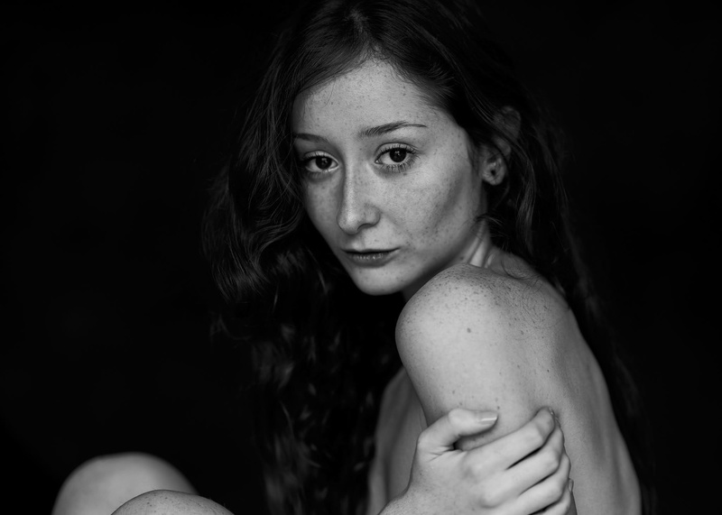 Female model photo shoot of Leylaalbrizio