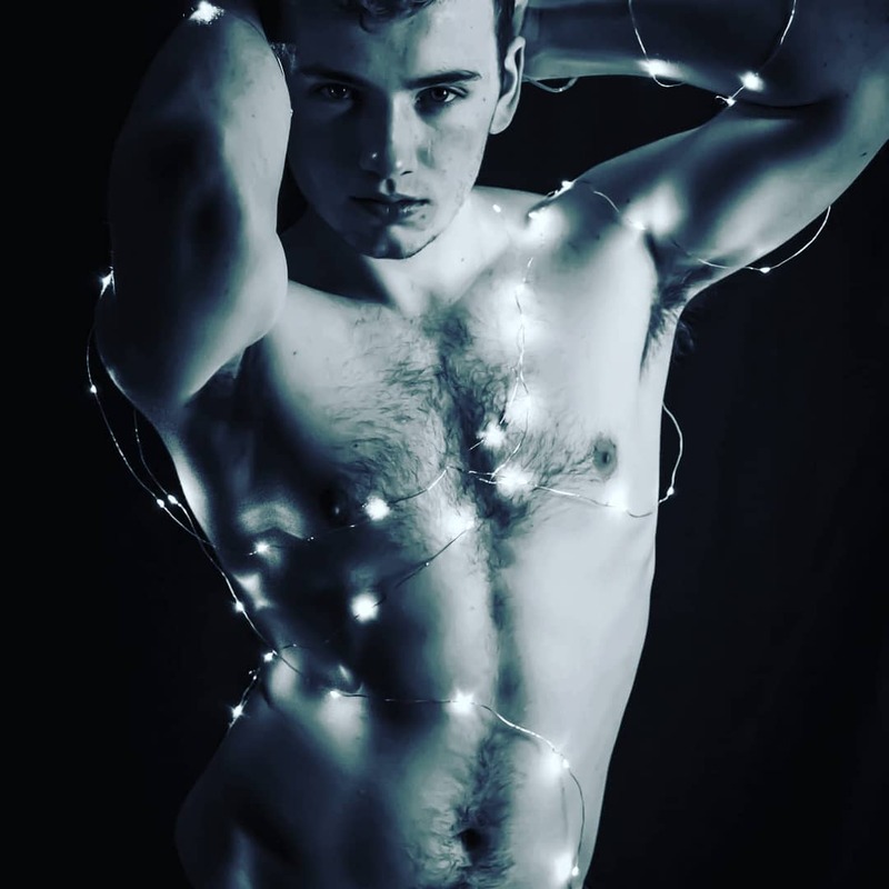 Male model photo shoot of Paul Malice