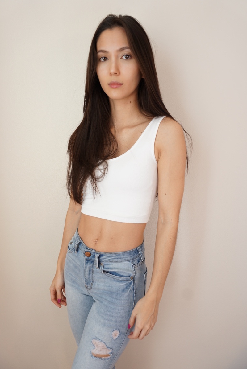 Female model photo shoot of Sarazeng