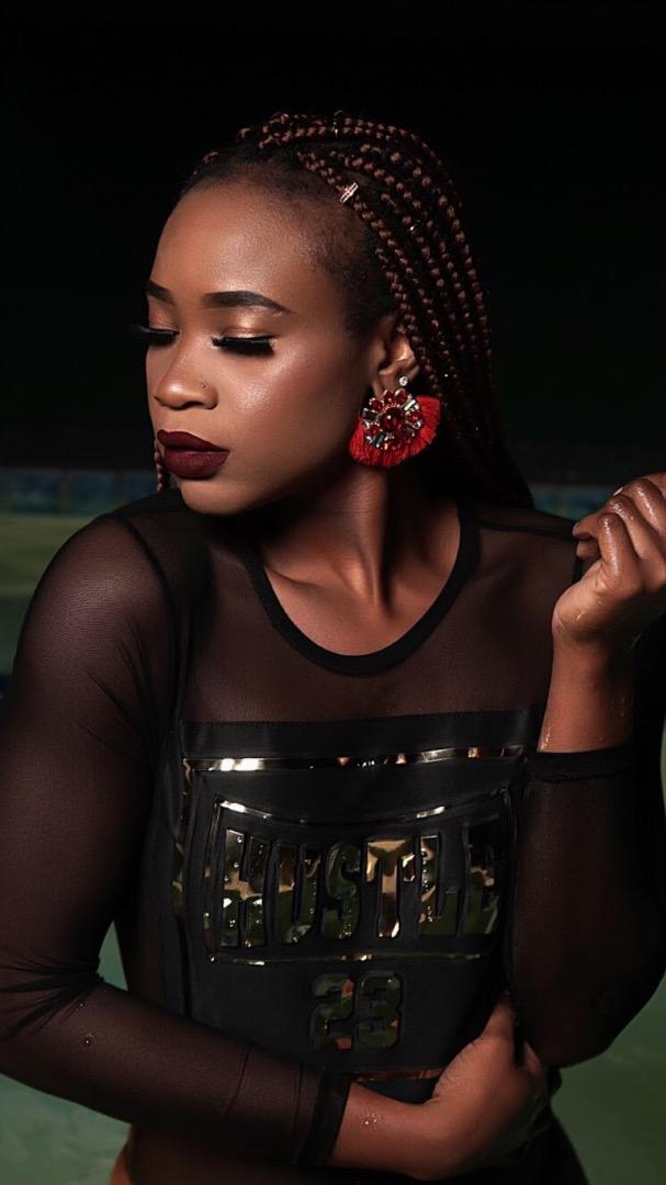 Female model photo shoot of Christabel Ekechukwu