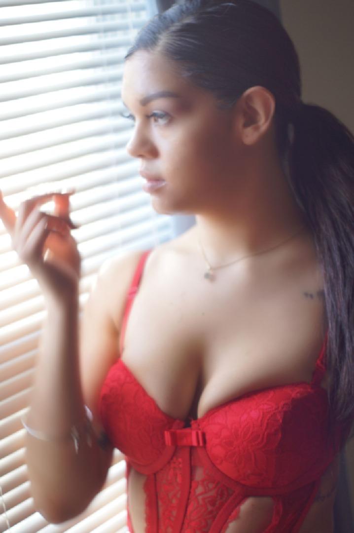Female model photo shoot of Catalina Santana