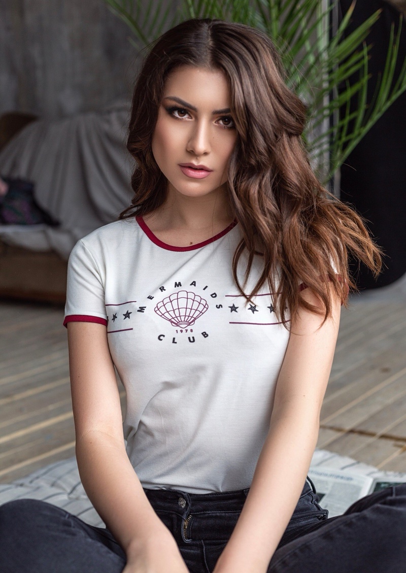 Female model photo shoot of ValeryFirst