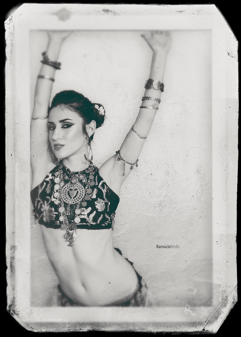 Female model photo shoot of Veronica Lynn Dance
