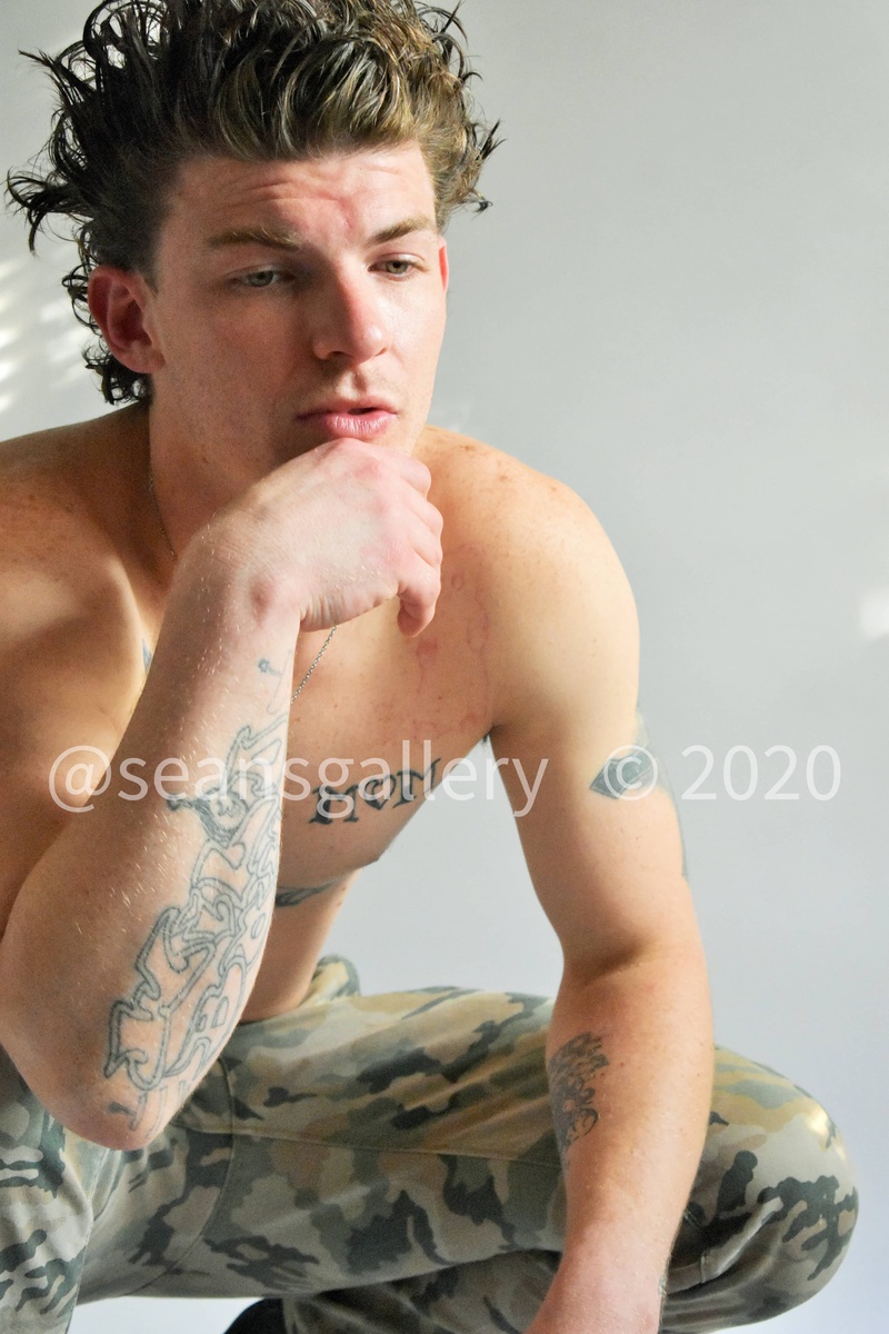 Male model photo shoot of Seansgallery