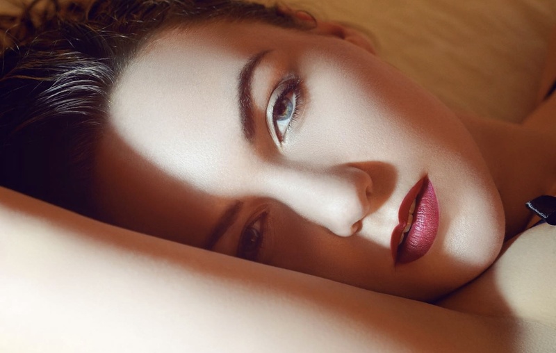 Female model photo shoot of GraceGordon