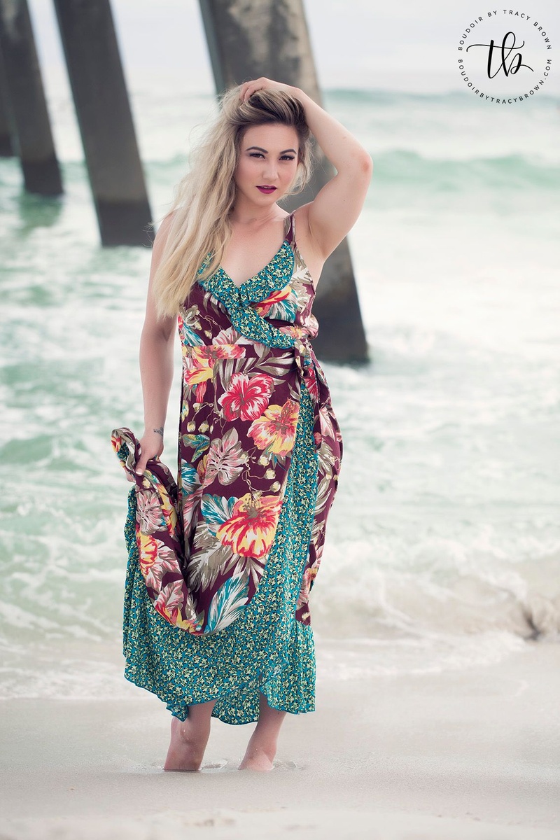 Female model photo shoot of TheFabulousLifeofJenn in Destin, Florida
