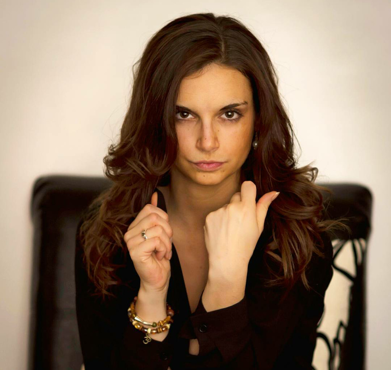 Female model photo shoot of Alexis Draper in Toronto