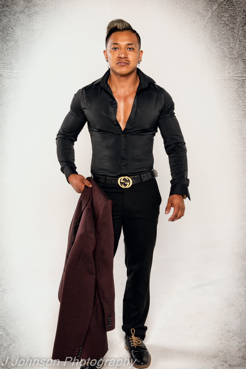 Male model photo shoot of El gallo negro by jamesj95 in kentucky