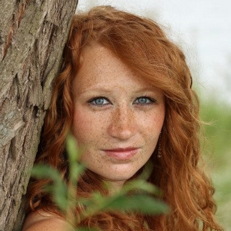 Female model photo shoot of Tanja26