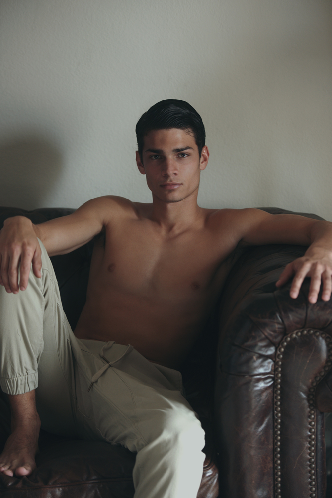 Male model photo shoot of Cameron Pashak Photo in Venice Beach, California