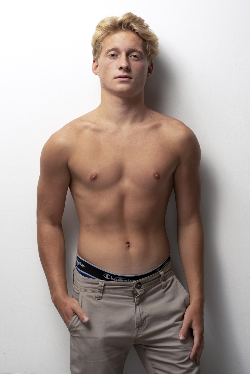 Male model photo shoot of SeanWilliams805