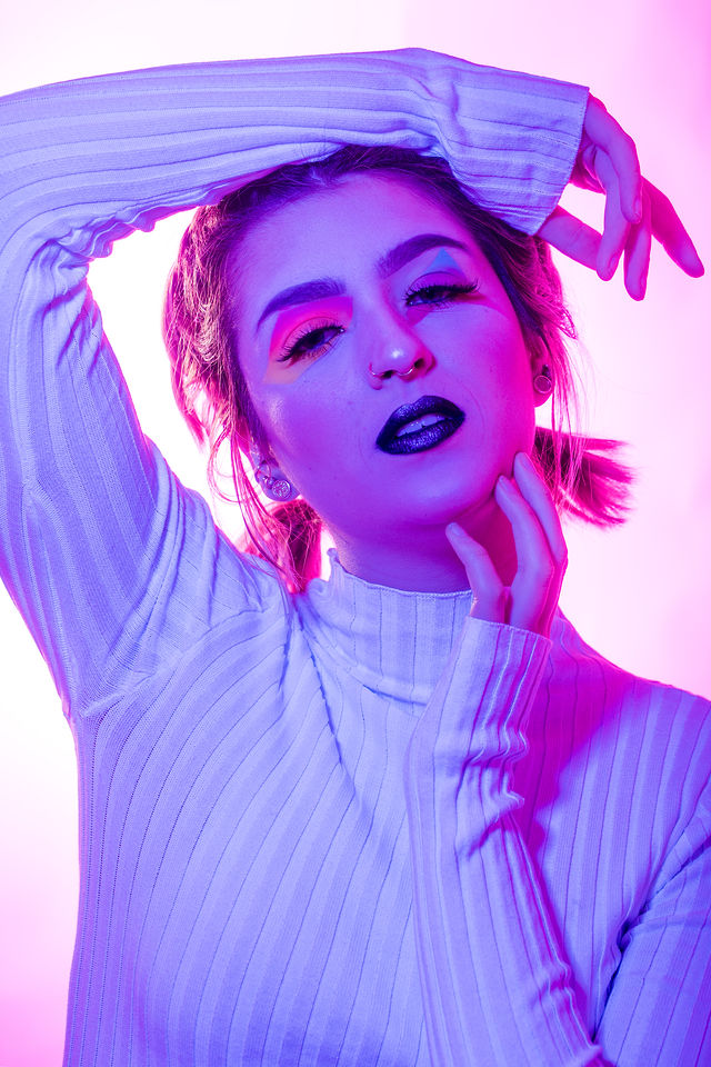 Female model photo shoot of HannahGraysonModel