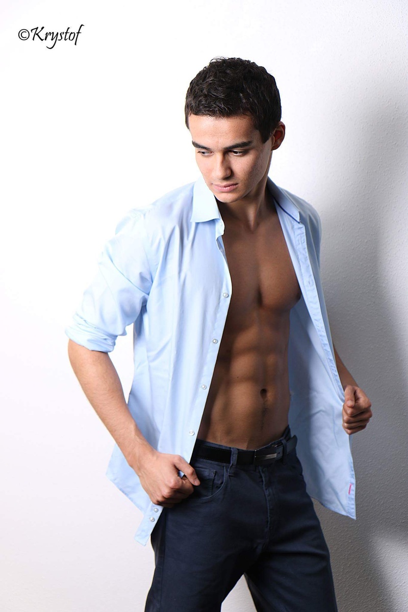 Male model photo shoot of TAB28