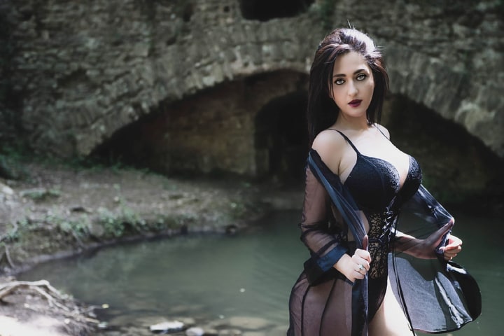 Female model photo shoot of Ele Norash - Impersonator Katy Perry