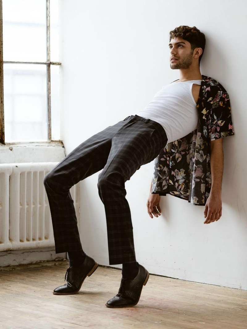 Male model photo shoot of ThomasGarcia