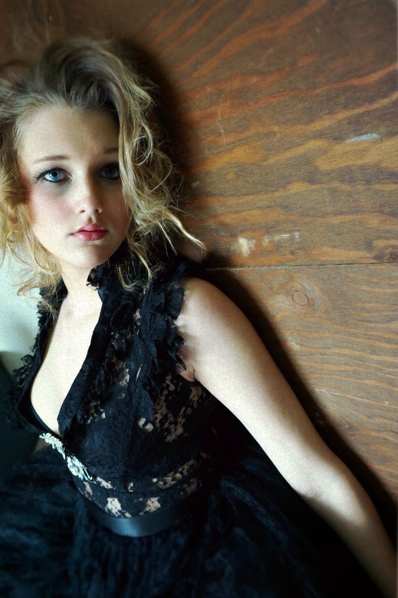 Female model photo shoot of Eva Seraphine in Mechanicsburg PA