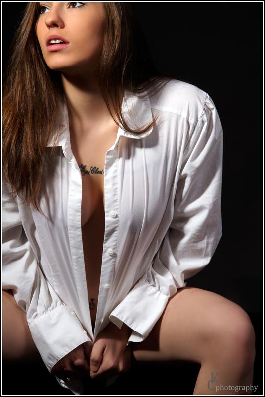 Female model photo shoot of Ayla Lee Lennox