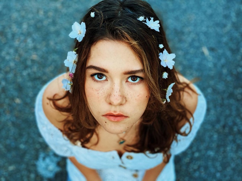 Female model photo shoot of Vasilisafedorova_