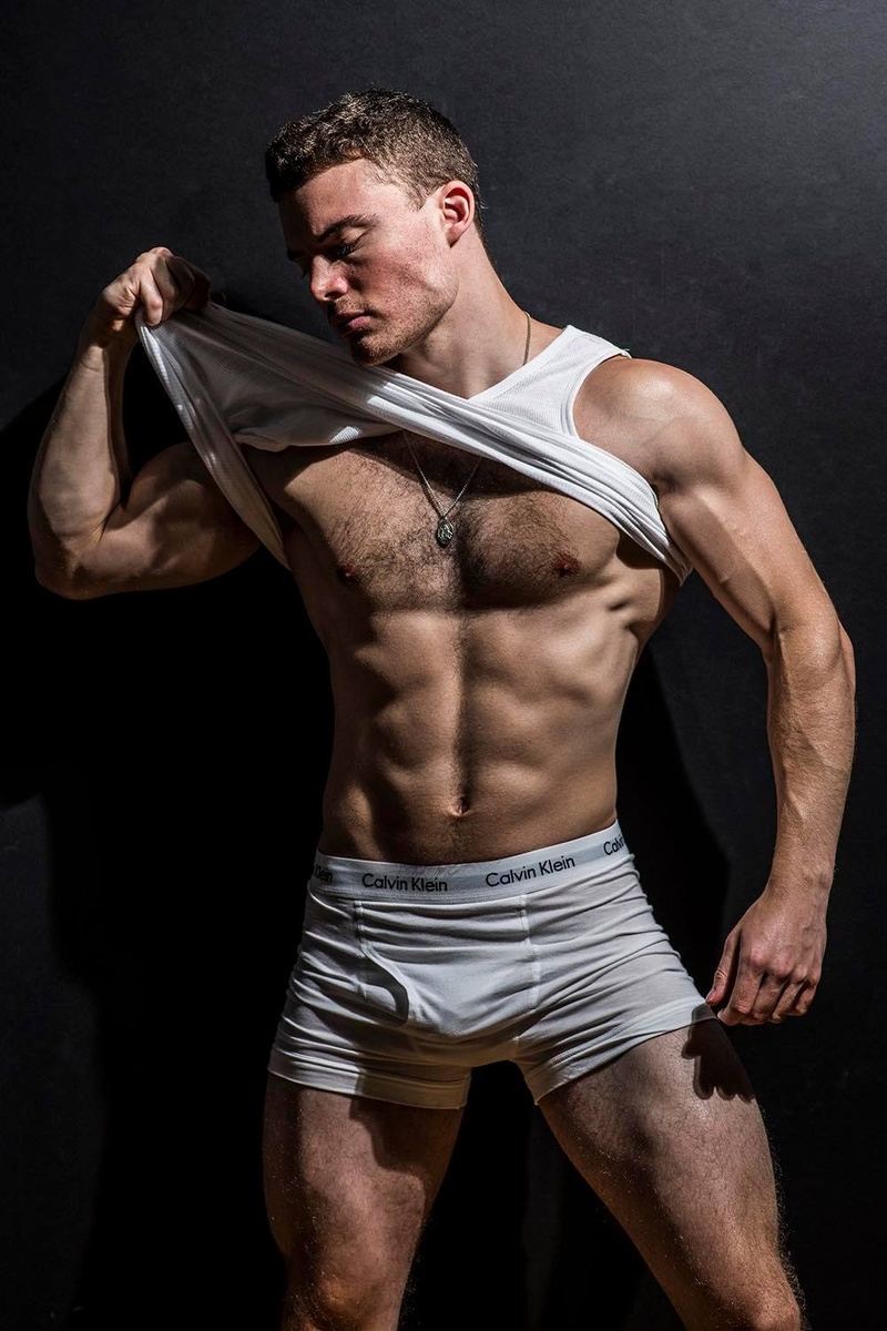 Male model photo shoot of Aaron Mead in Toronto