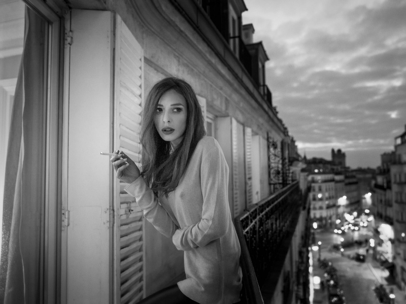 Female model photo shoot of Kah Carlotta in Paris