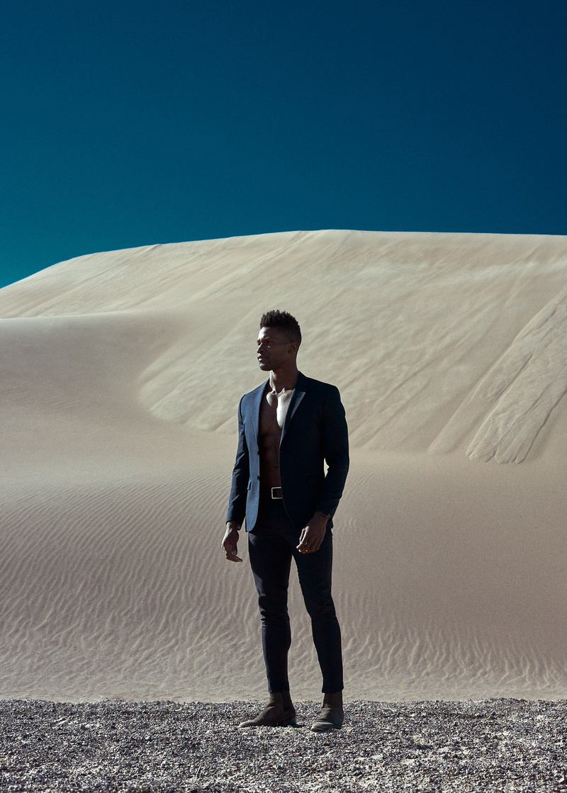 Male model photo shoot of Chaun Williams in Big Dune