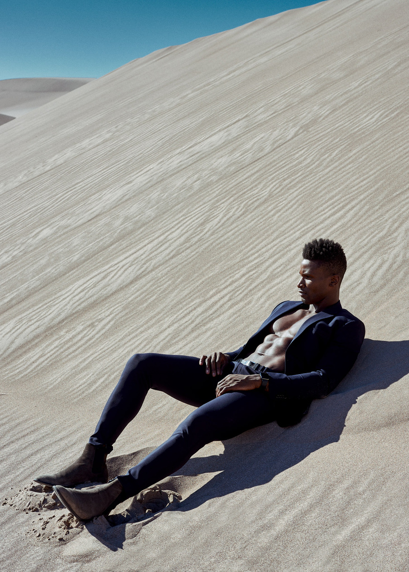 Male model photo shoot of Chaun Williams in Big Dune