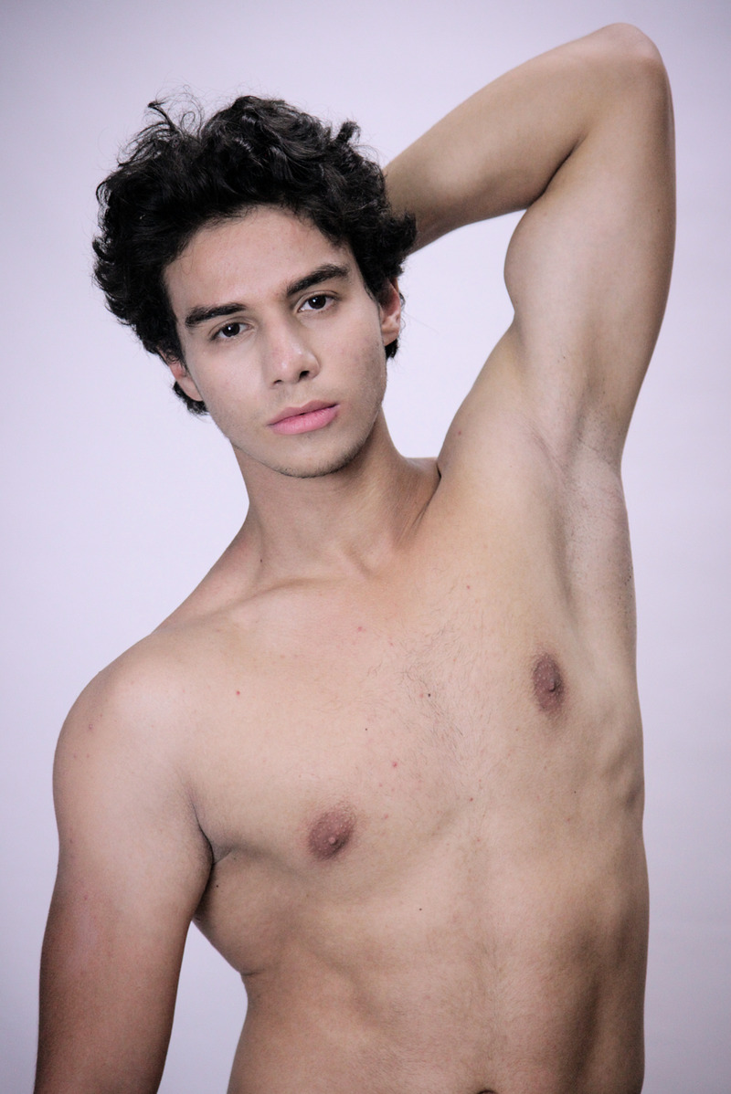 Male model photo shoot of Youssef Kayaz