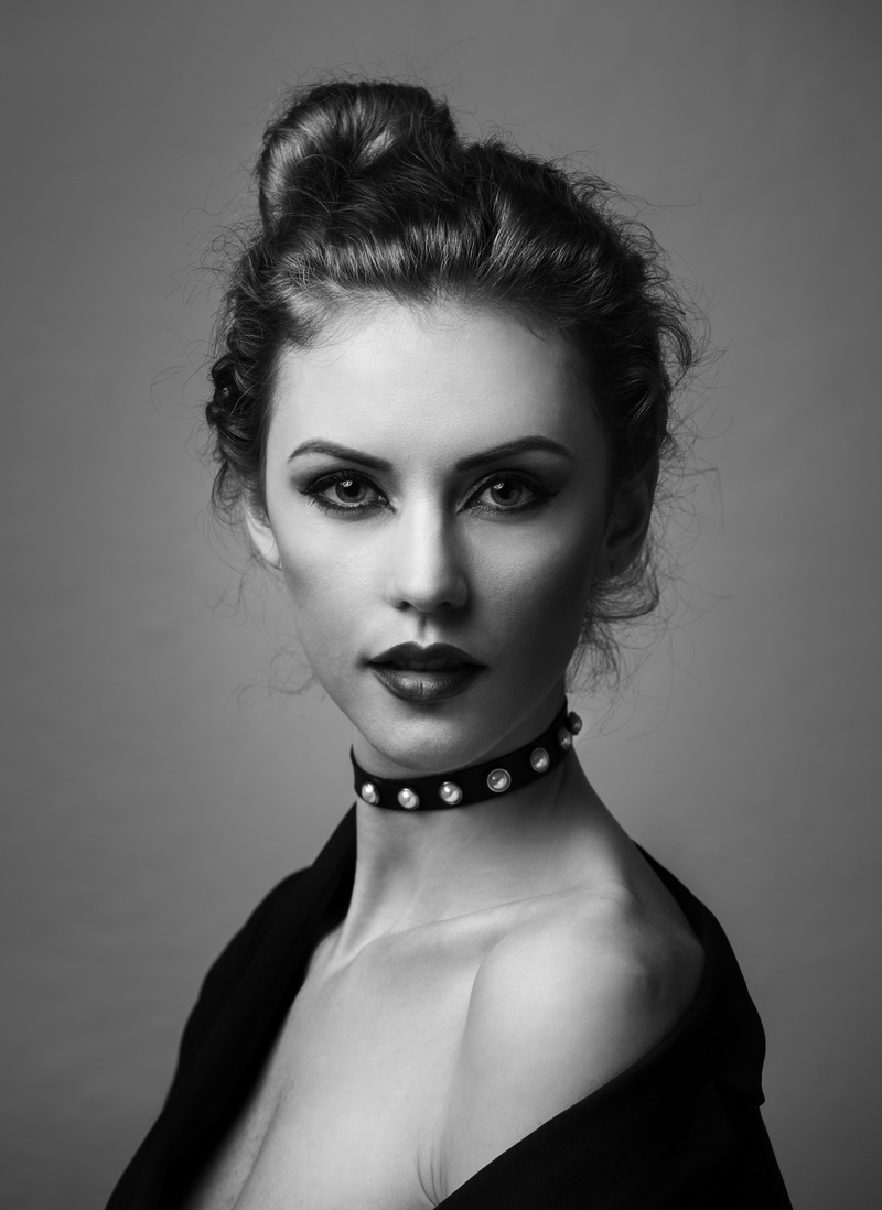 Female model photo shoot of Claudie Absolonova