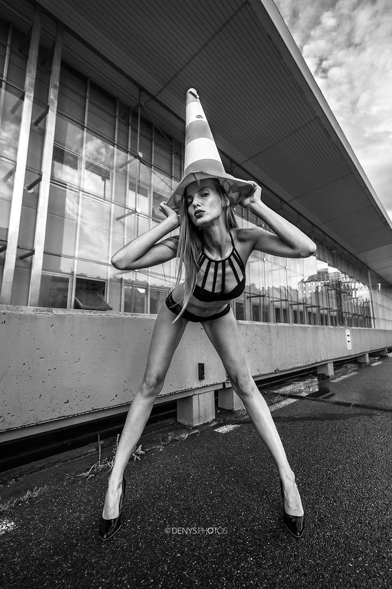 Female model photo shoot of Barbara Cia