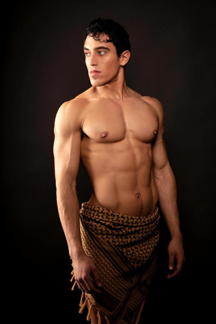 Male model photo shoot of Kevin_Ramirez