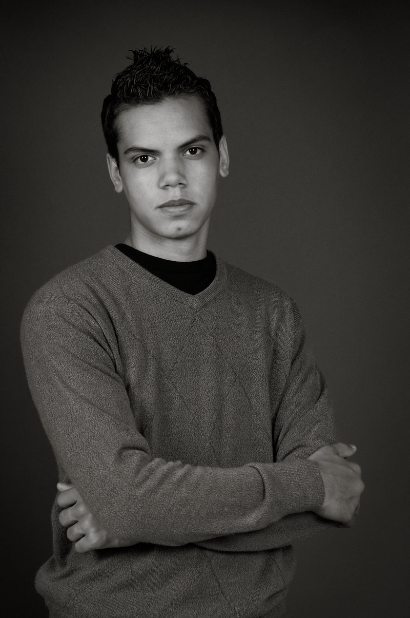 Male model photo shoot of Arice