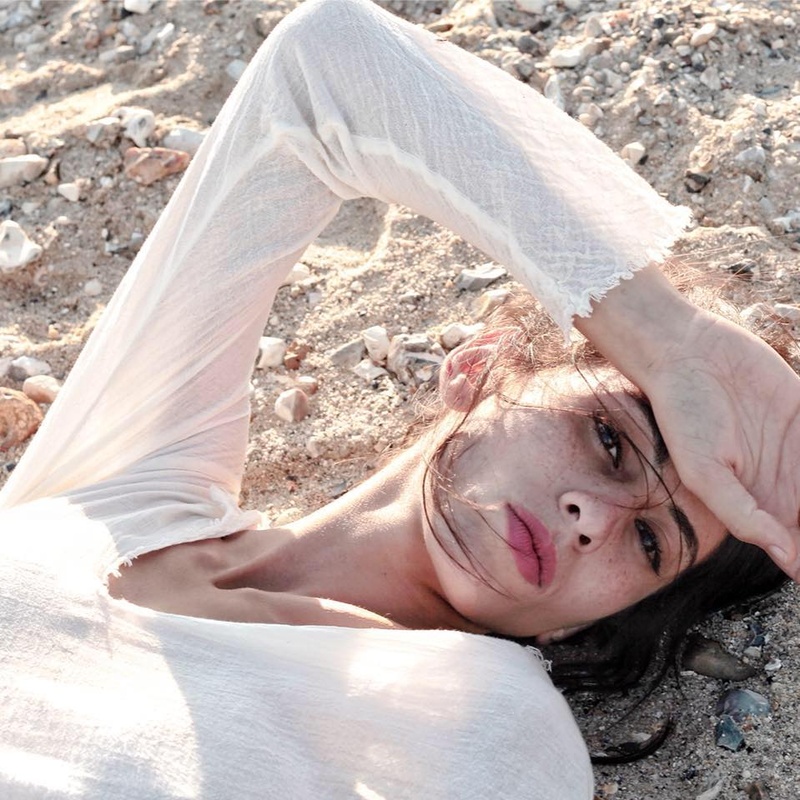 Female model photo shoot of Ravi Rodrigues in Isle Of wight
