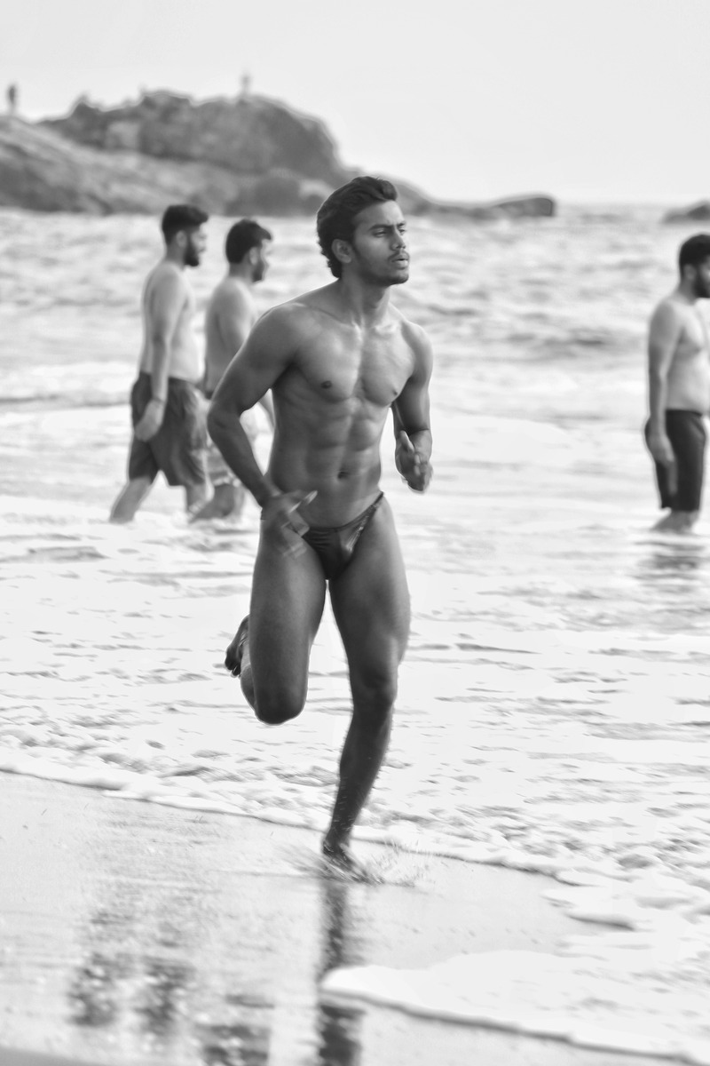 Male model photo shoot of Ravi maitri