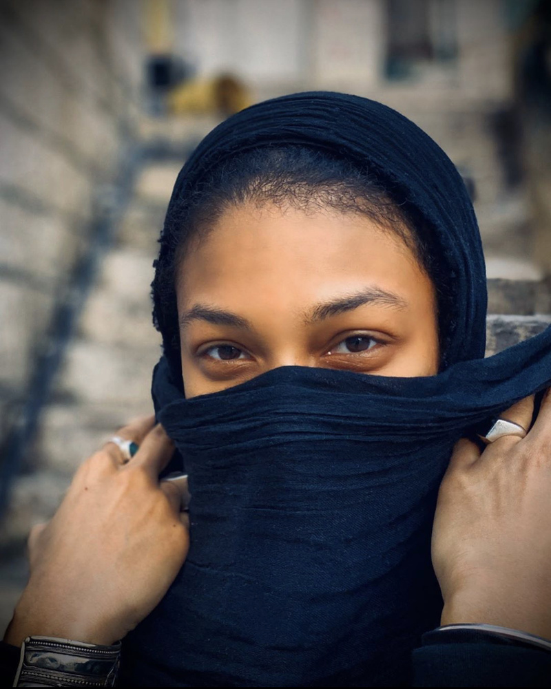 Female model photo shoot of Basheera in Jerusalem, Isreal