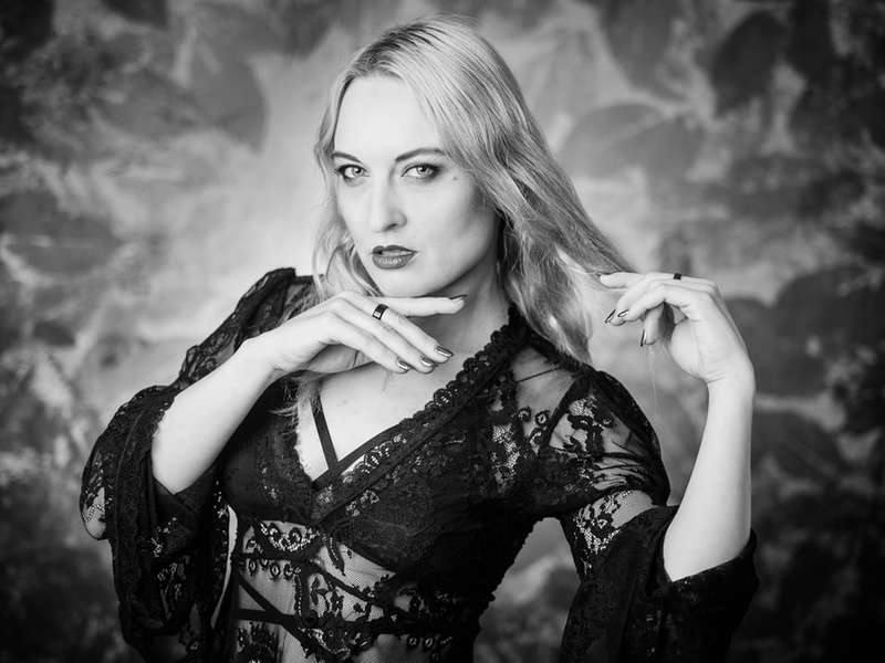 Female model photo shoot of Dark Ophelia