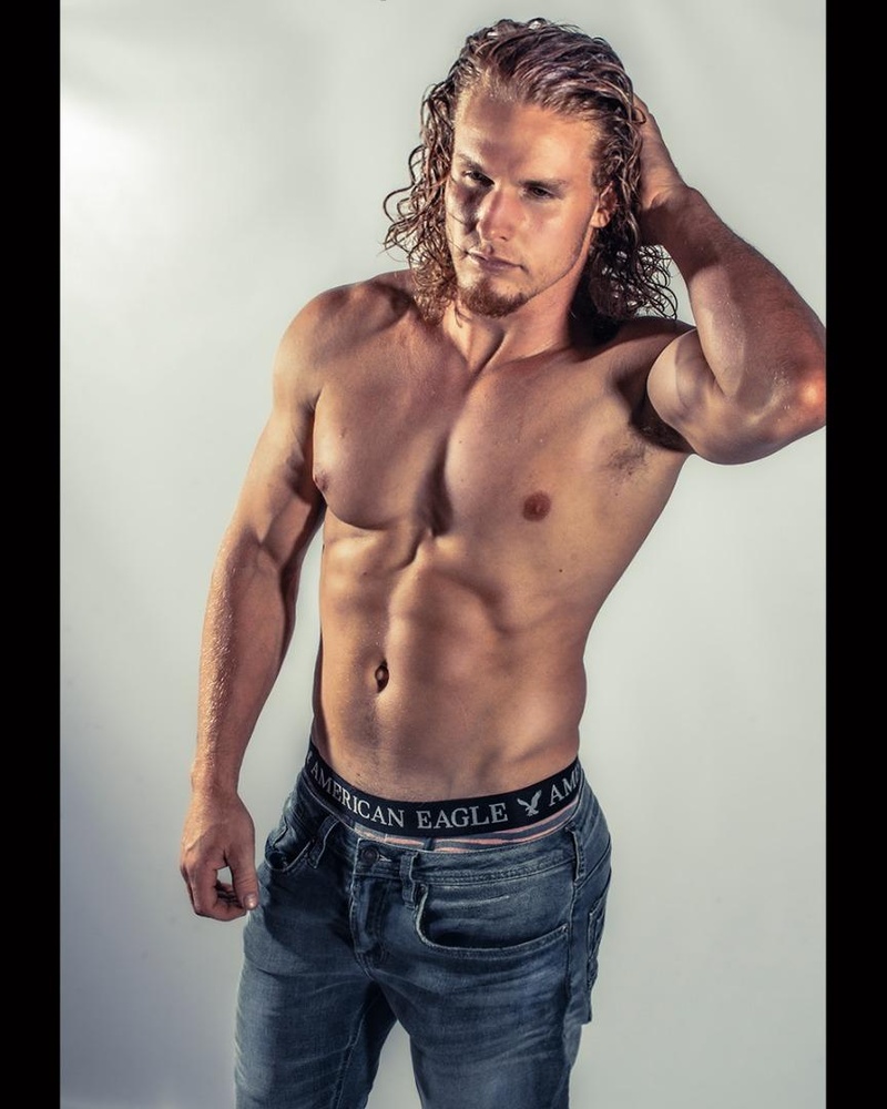 Male model photo shoot of Allen Master